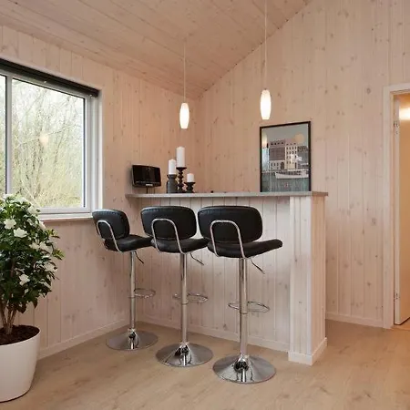 Sleeps 18 Pool Wifi * Højby