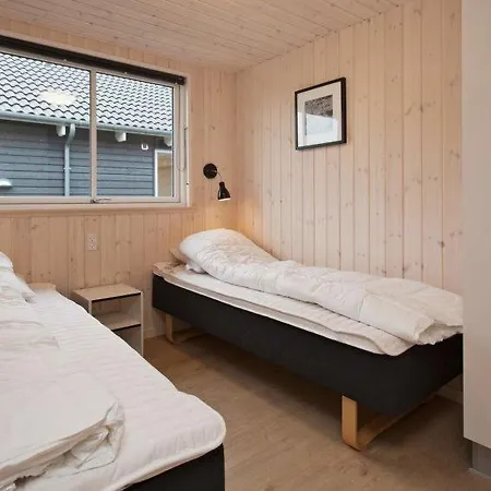 Sleeps 18 Pool Wifi *